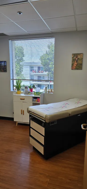 Exam room at the Modena Health Coronado office.