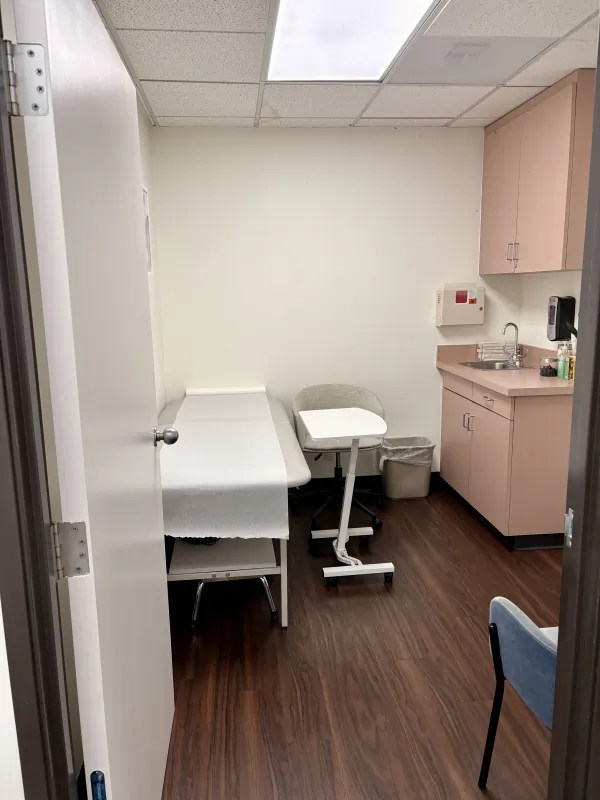 Exam room inside the Modena Health Long Beach office.