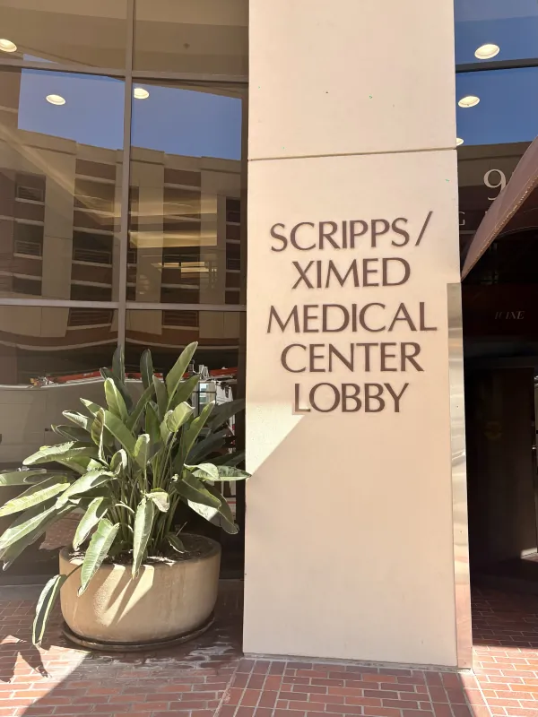 XIMED Medical Center entrance for the Modena Health La Jolla office.